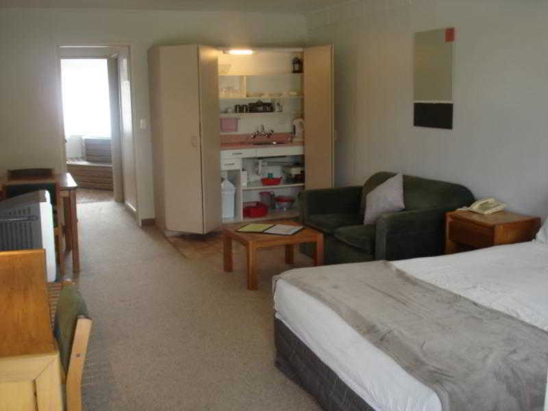 Karaka Tree Motel Taupo Bagian luar foto